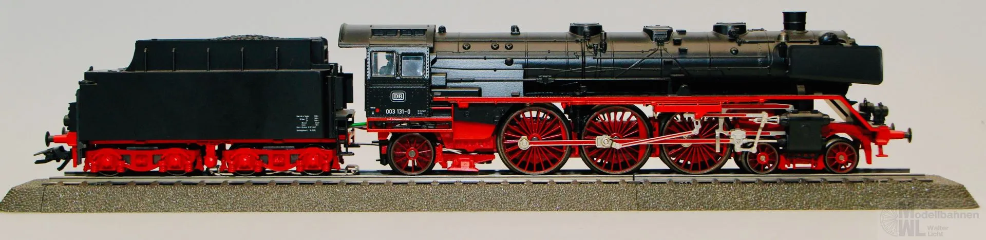 Märklin 3795 - MÄRKLIN - Dampflok BR 003 131-0 DB Ep.IV H0/WS Digital