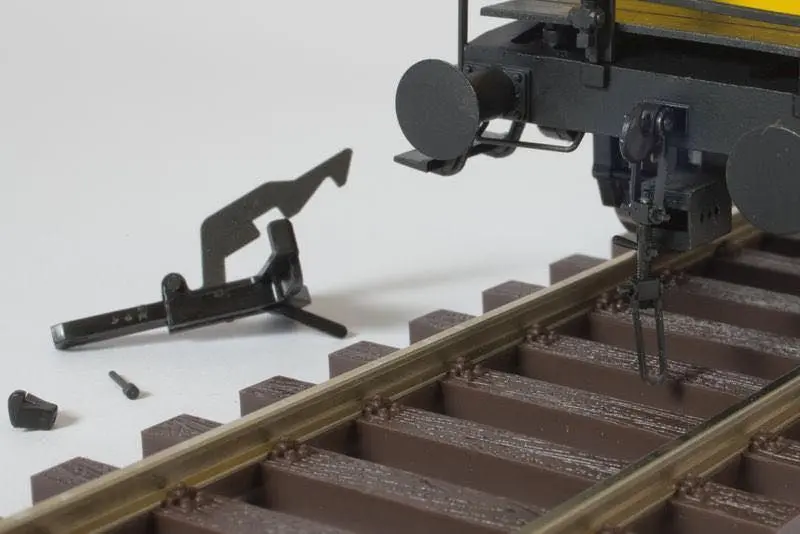 Lenz 49015 - Schraubenkupplung 2 Stück Spur 0