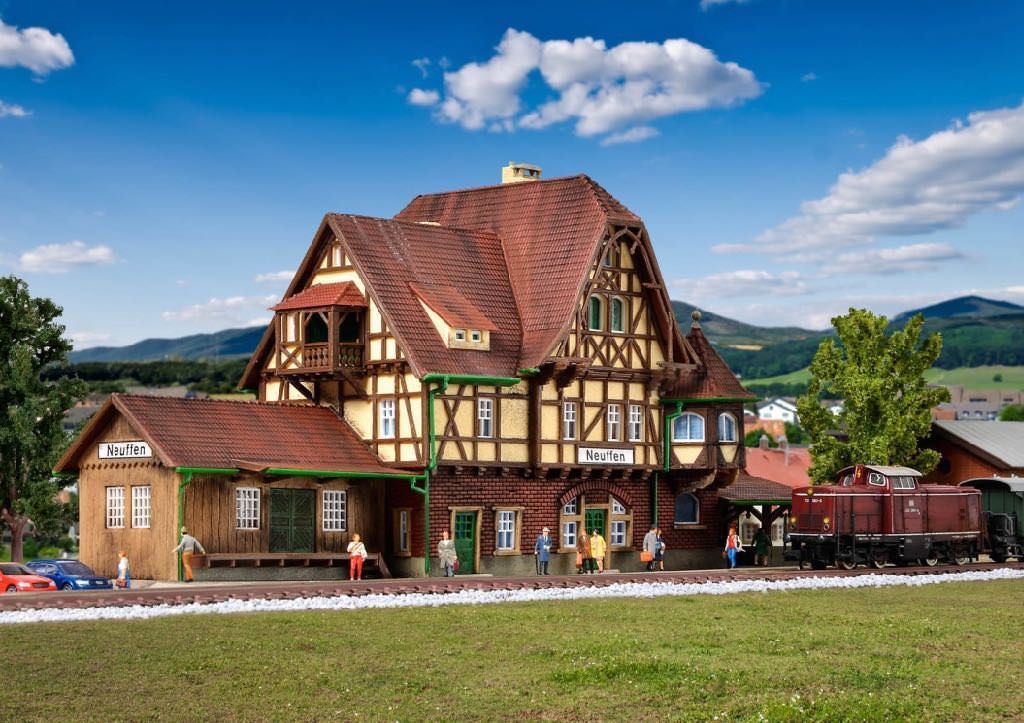 Vollmer 47522 - Bahnhof Neuffen N 1:160