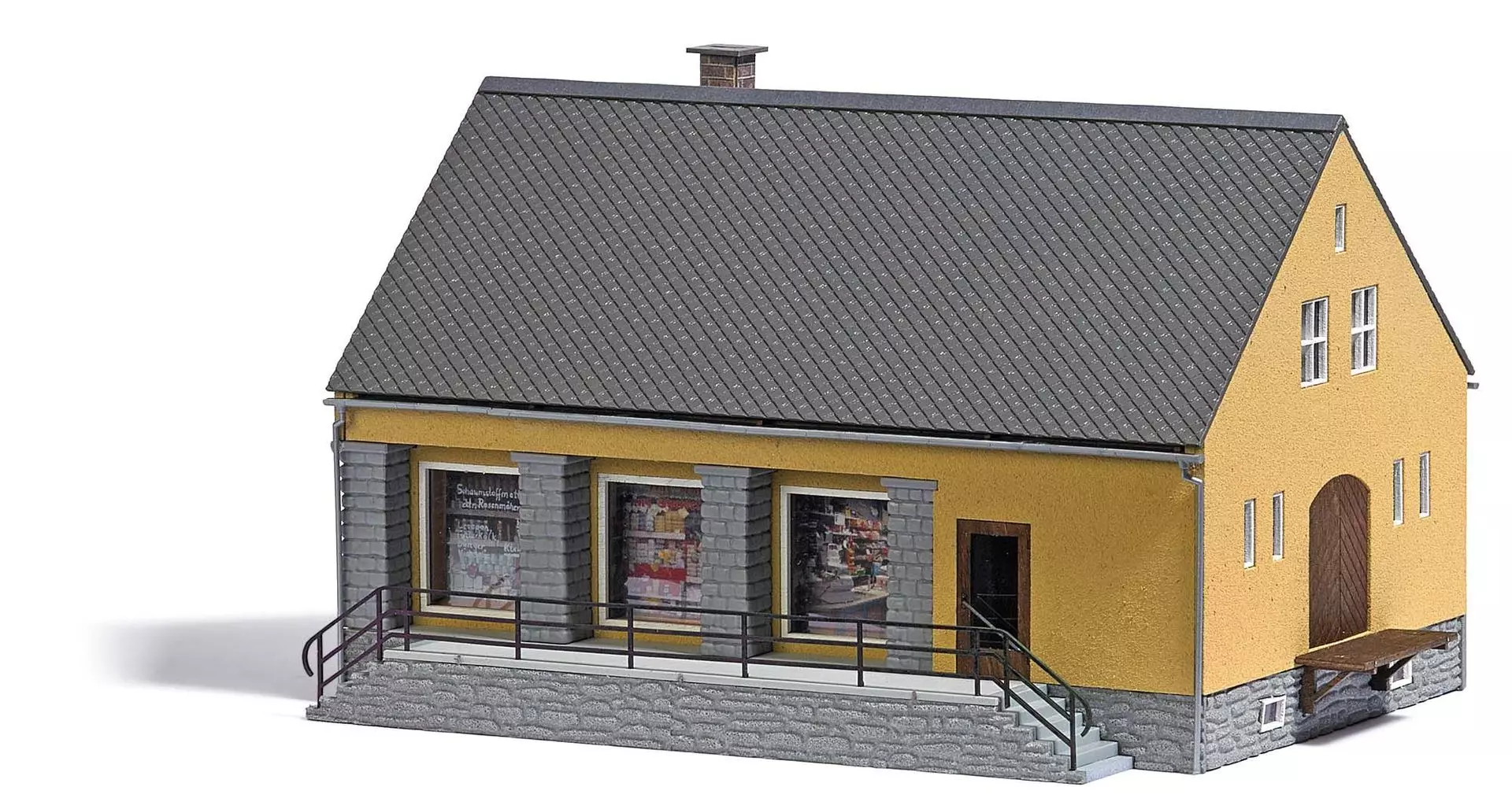Busch 1381 - DDR Landwarenhaus H0 1:87