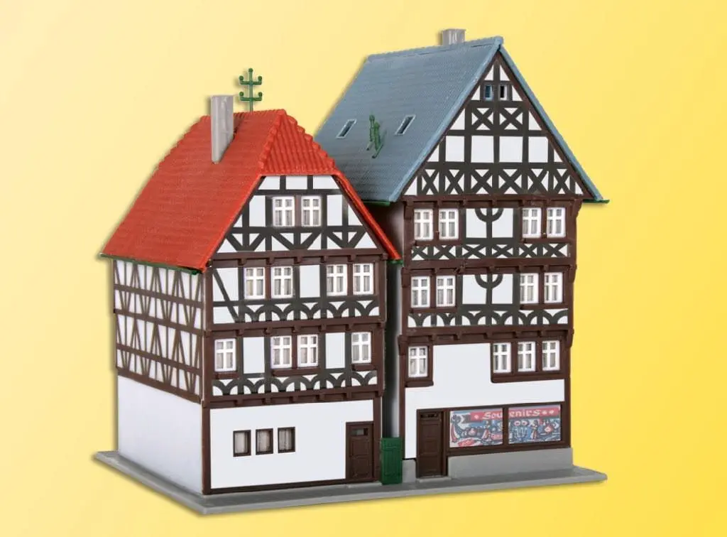 Kibri 36404 - Fachwerkhäuser Fritzlar 2 Stück Z 1:220