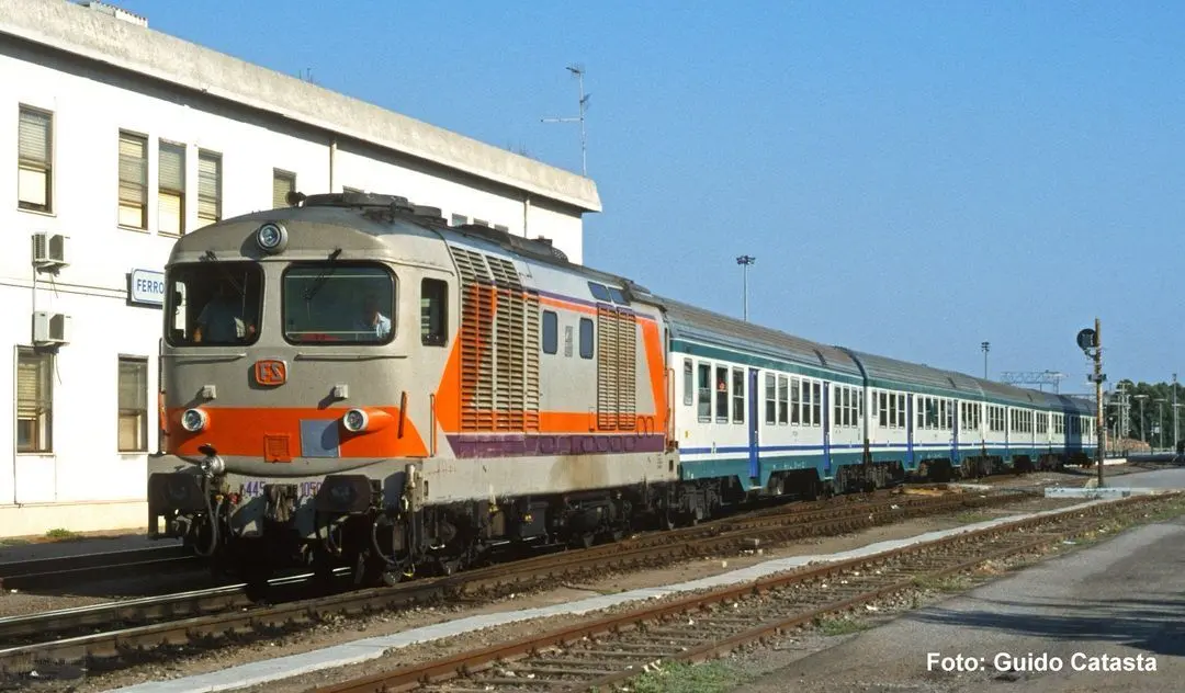 Piko 22032 - Diesellok D.445 FS Ep.IV zweite Serie Navetta H0/GL