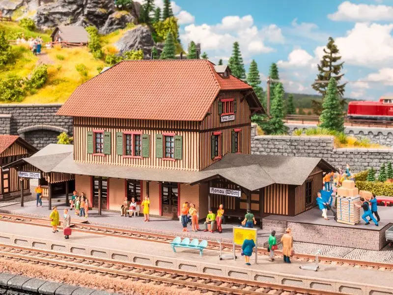 Noch 66007 - Bahnhof Honau H0 1:87