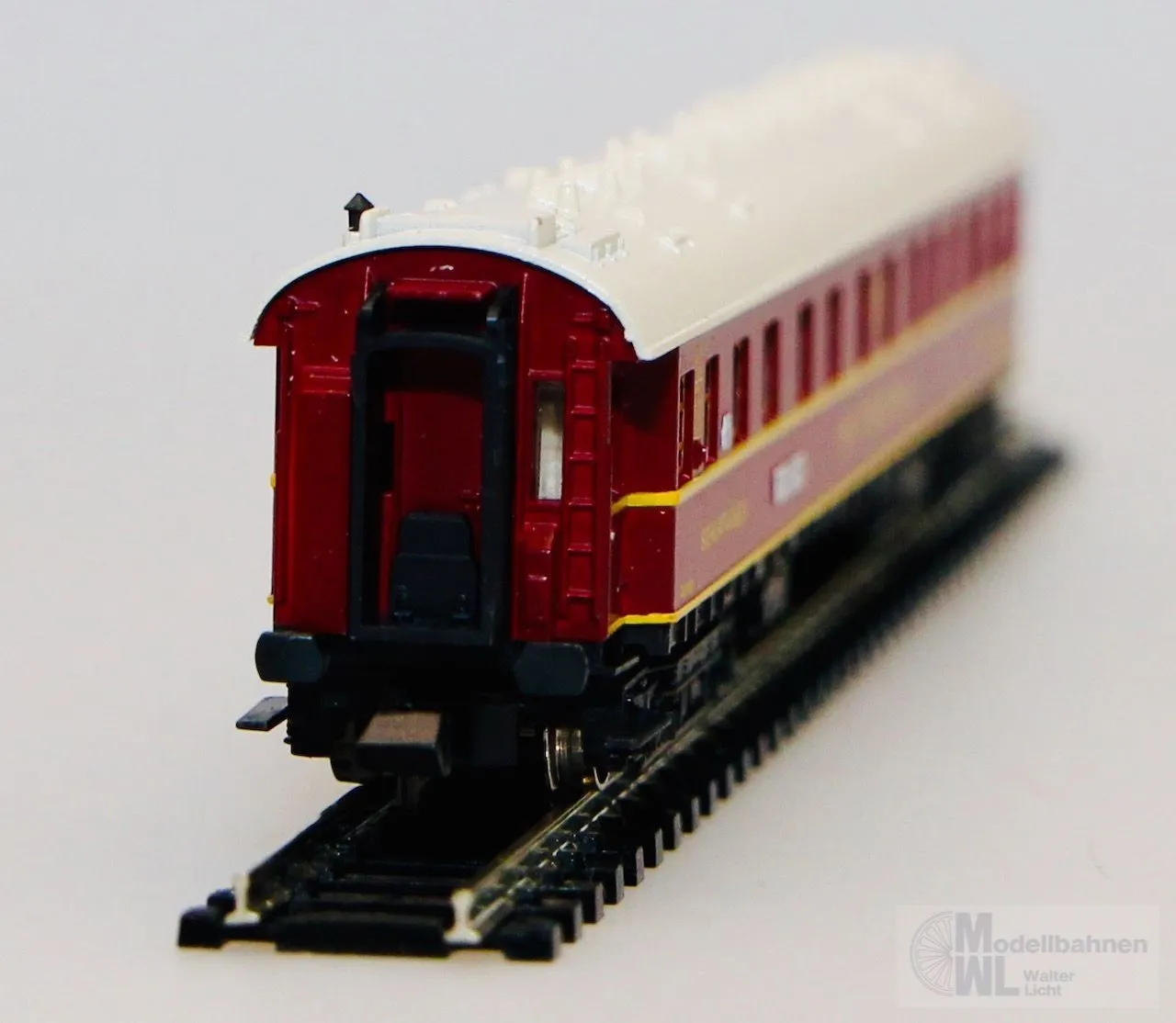 Trix 13154 - MINITRIX - Schlafwagen DRG Ep.II MITROPA rot N 1:160