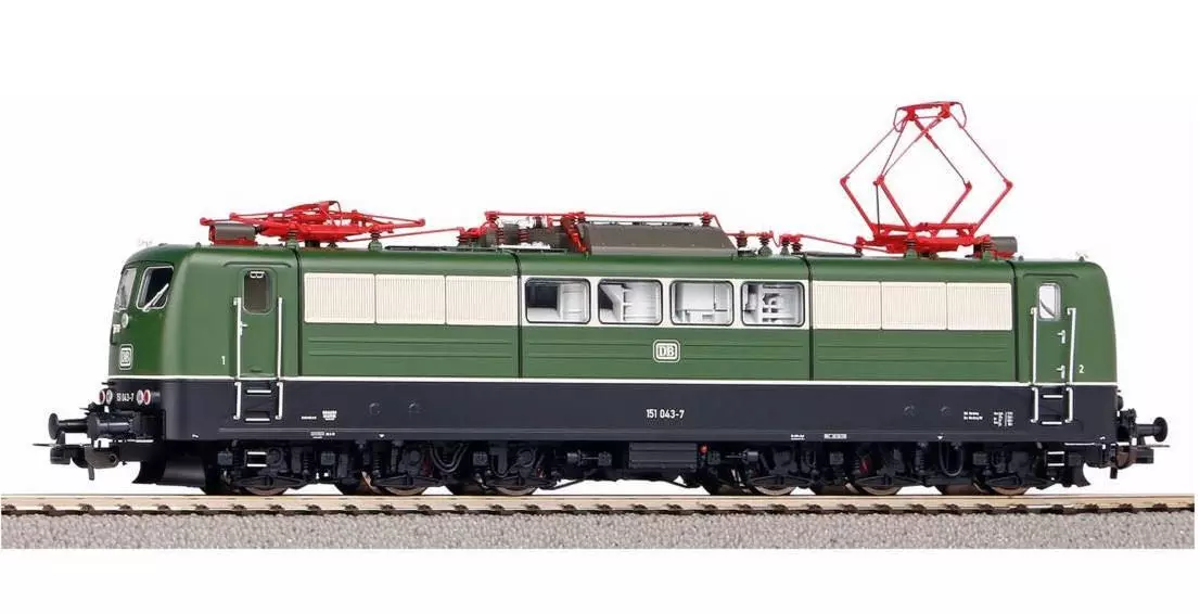 Piko 51316 - E-Lok 151 DB grün Ep.IV + PluX22 Dec. H0/GL Sound