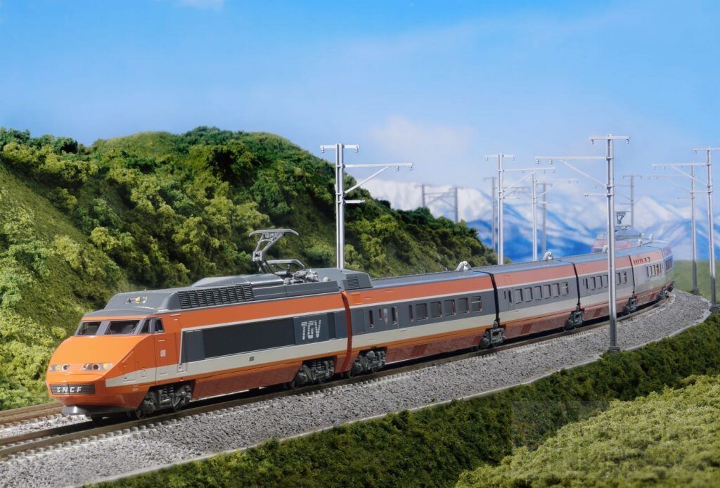 Kato 10-2134 - Triebzug TGV Sud-Est SNCF Ep.IV 10.tlg. Zug 05 Rouen N 1:160