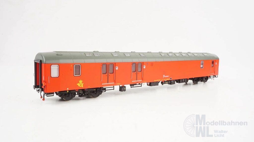 Heljan 6136 - Postwagen Litra P DSB Ep.IVb/V H0/GL