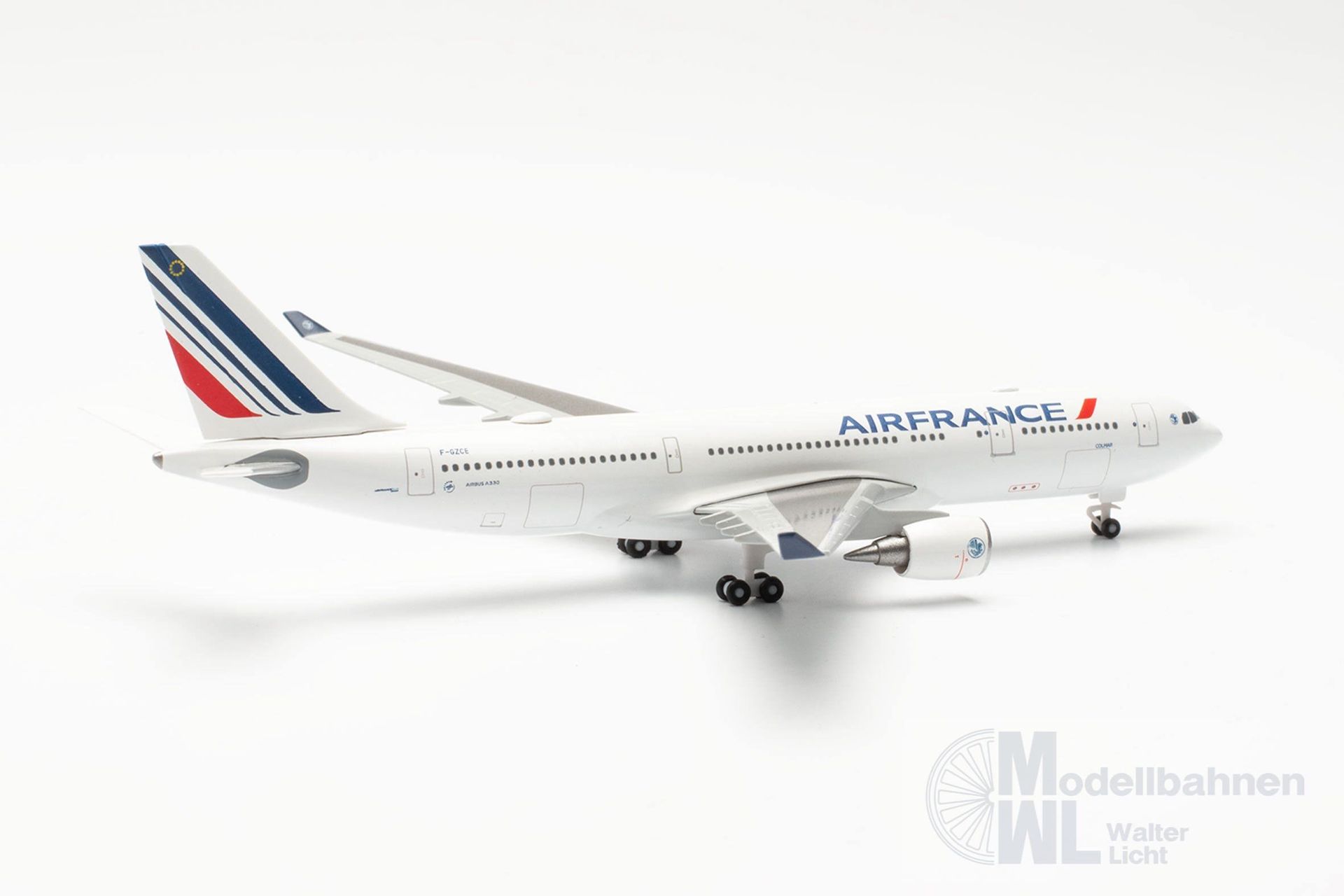 Herpa 536950 - Airbus A330-200 Air France 1:500