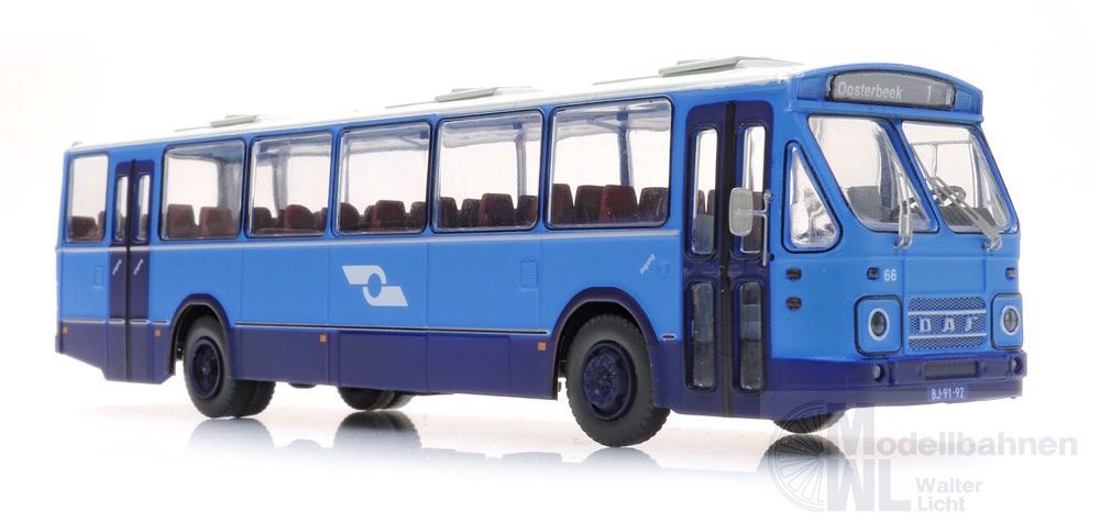 ARTITEC b.v. 487.070.34 - Regionalbus GVA 66 DAF Vorderseite 1 Ausstieg hinten H0 1:87