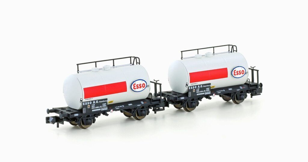 Hobbytrain 24832 - Kesselwagen Set DB/ESSO Ep.IV Leichtbau 2.tlg. N 1:160