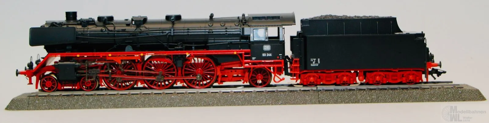 Märklin 37956 - MÄRKLIN -Dampflok BR 03 244 DB Ep.III H0/WS mfx Sound