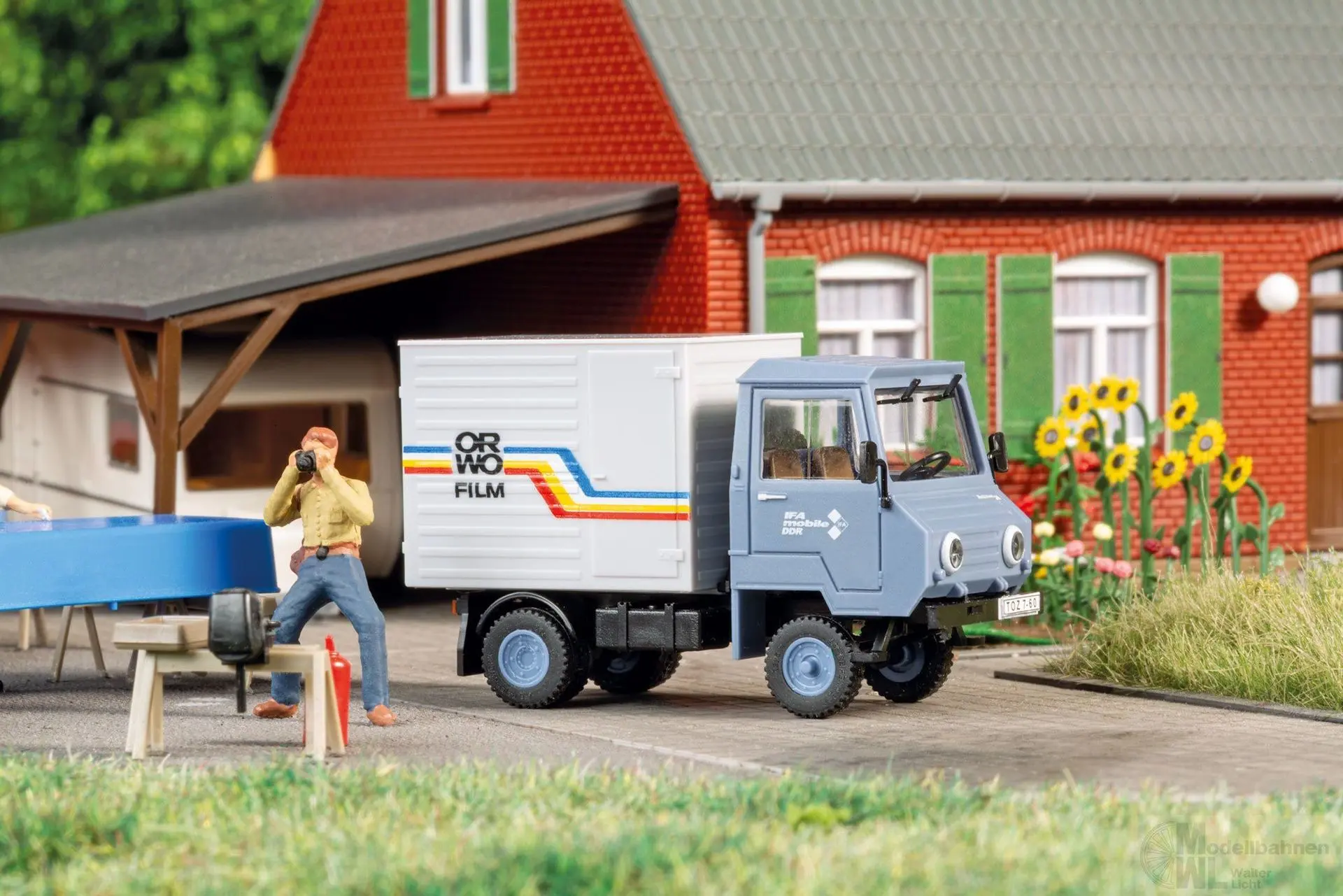 Auhagen 40513 - Multicar M24-0 Kofferaufbau ORWO H0 1:87 BAUSATZ
