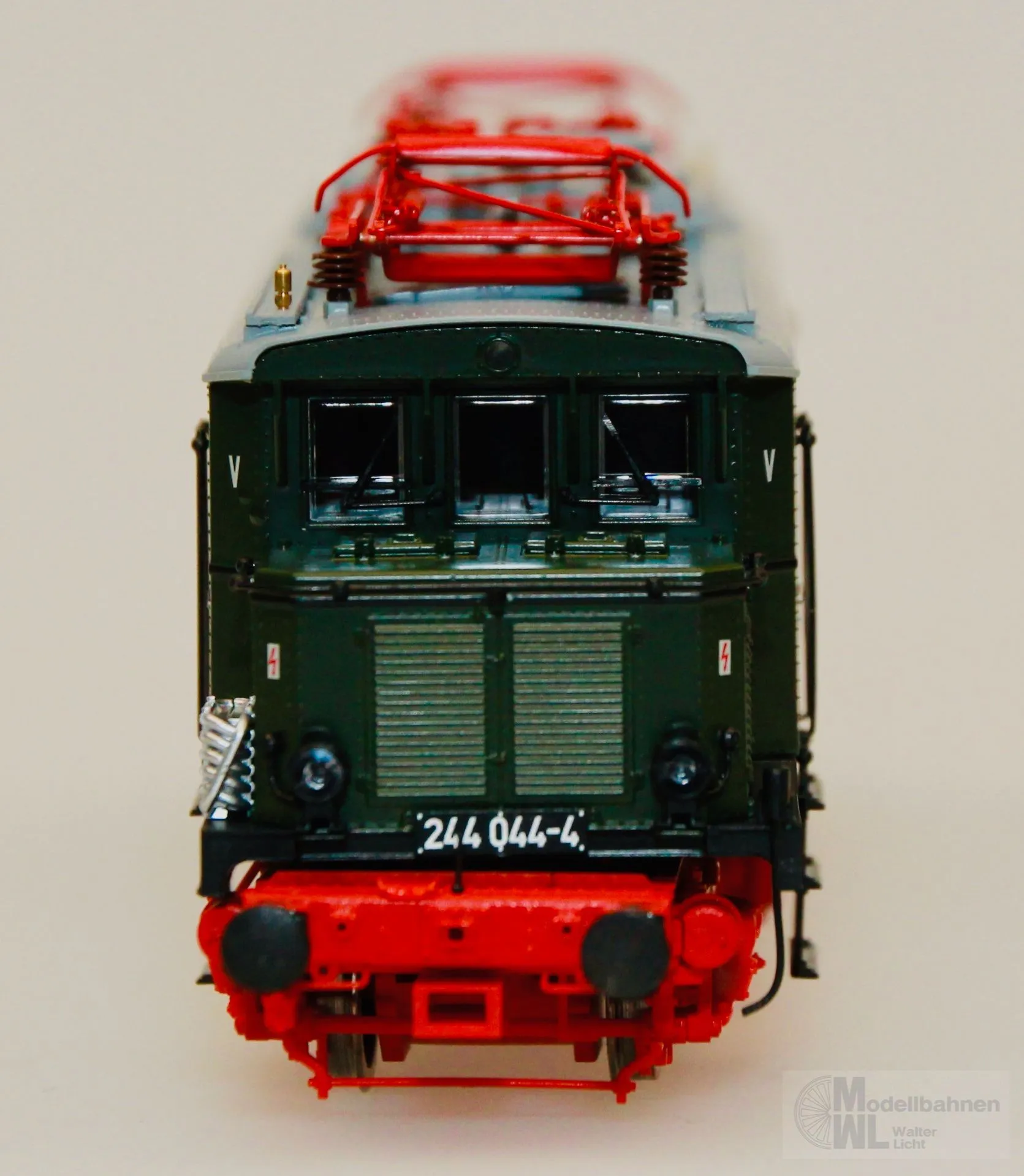 Brawa 43460 - BRAWA - E-Lok BR 244 044-4 DR Ep.IV grün H0/GL Sound