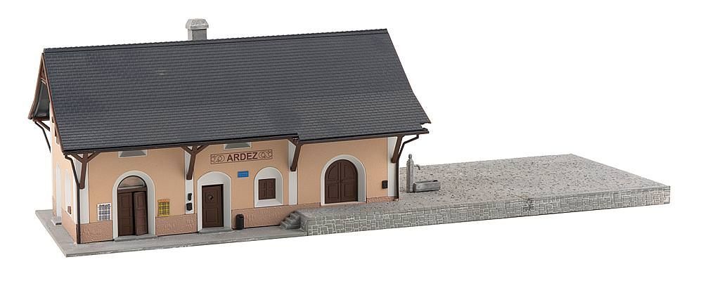 Faller 110144 - Bahnhof Ardez H0 1:87 Faller 110144 - Bahnhof Ardez H0 1:87