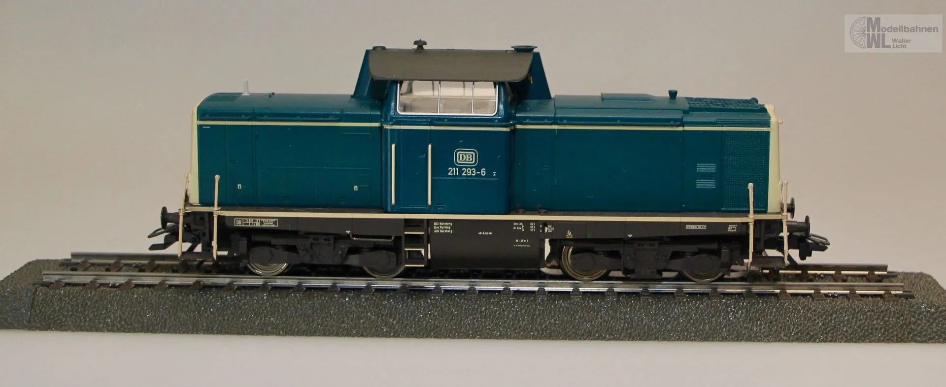 Märklin 37002 - MÄRKLIN - DieselloK BR 211 DB Ep.IV H0/WS Sound mfx
