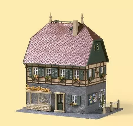 Auhagen 12347 - Wohnhaus mit Laden H0 1:87 / TT 1:120