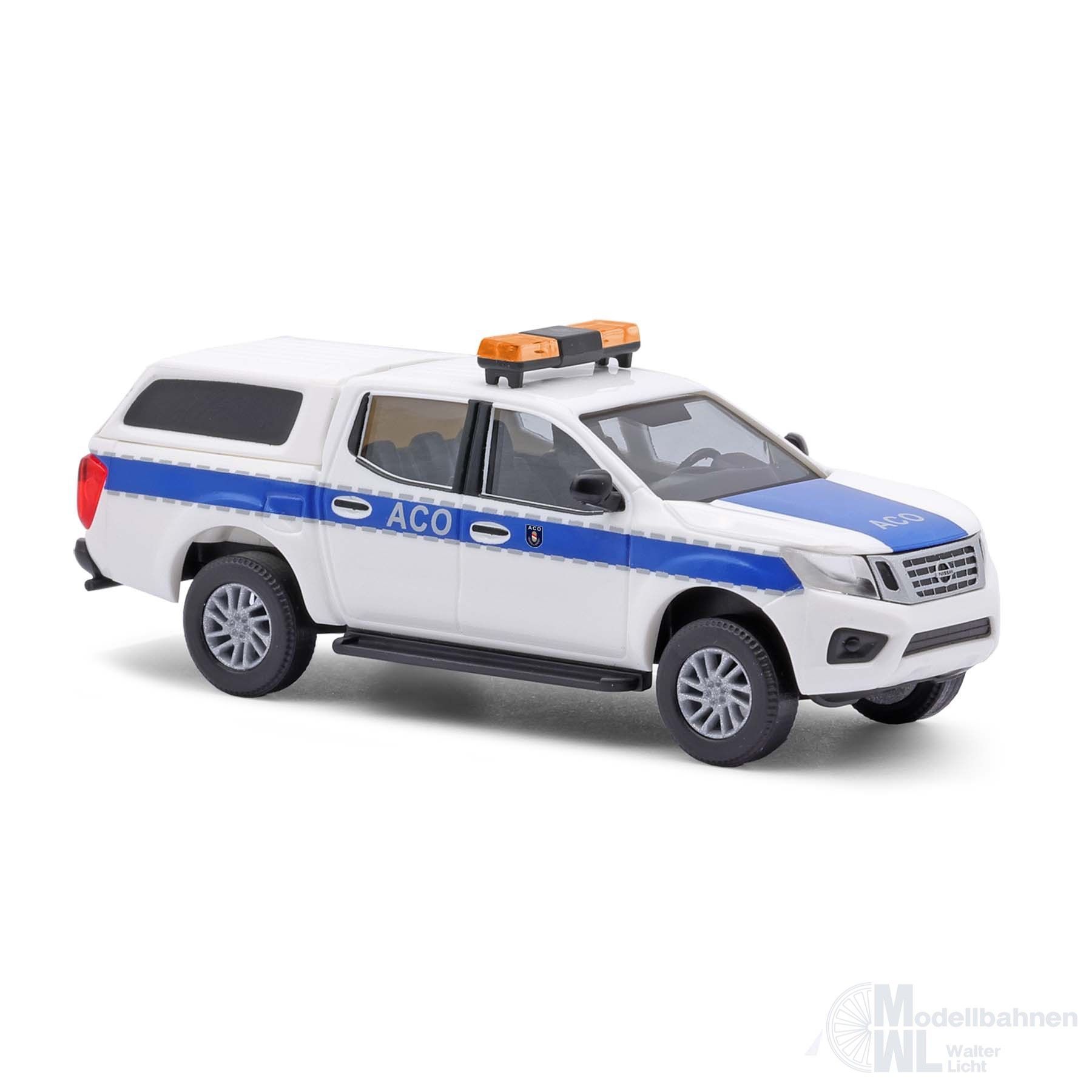 Busch 53734 - Nissan Navara/Hardtop ACO H0 1:87