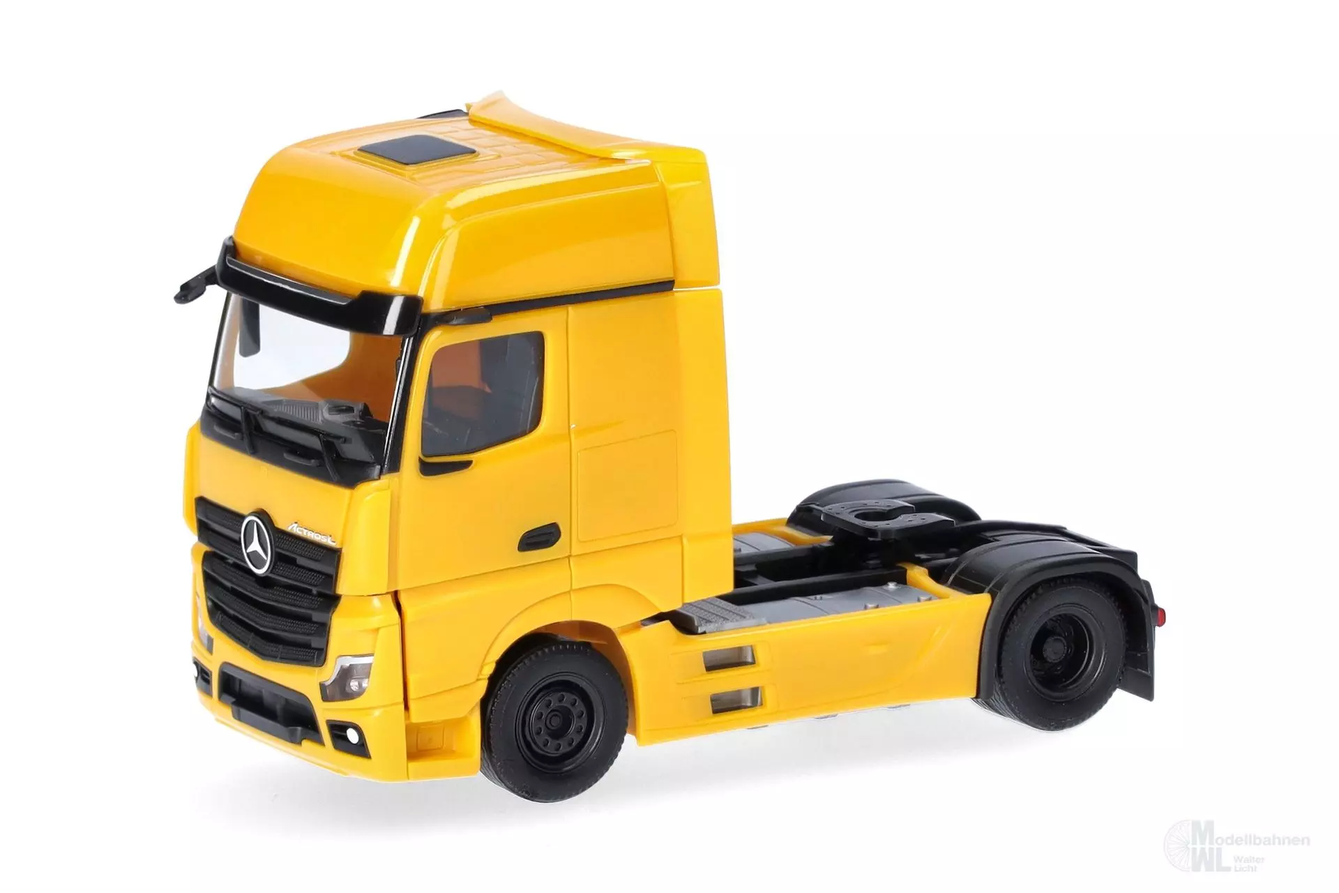 Herpa 317948-002 - Mercedes-Benz Actros L Giga Zgm gelb H0 1:87