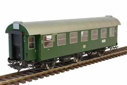 Lenz 41241-14 - Umbauwagen DB Ep.III 2.Kl. B3yge RAL 6020 Spur 0