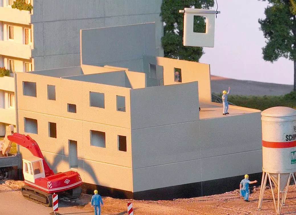 Piko 61147 - Ergänzungsset Plattenbau WBS70, 2 Stockwerke