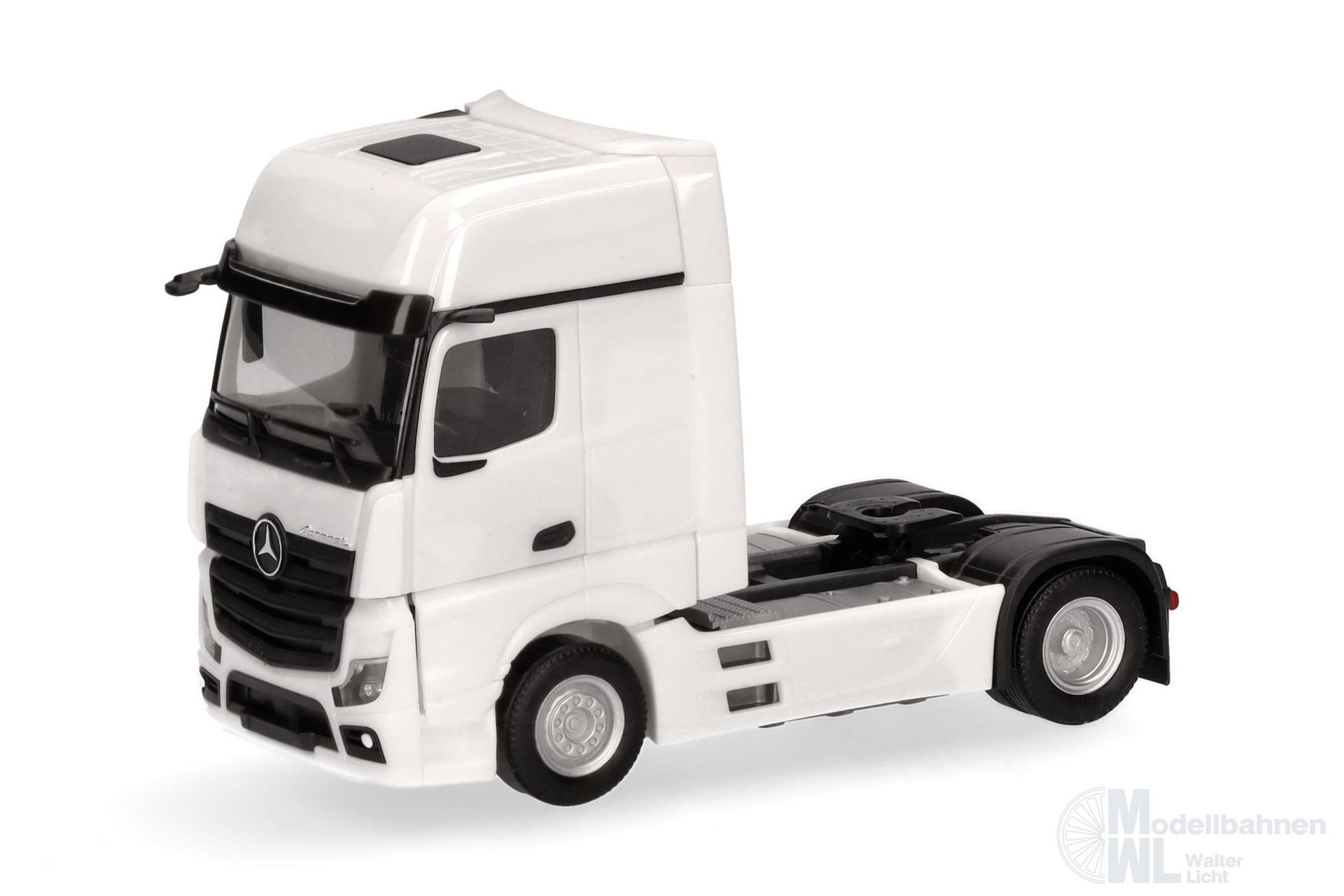 Herpa 317948 - Mercedes-Benz Actros L Gigaspace Solozugmaschine 2achs weiß  H0 1:87