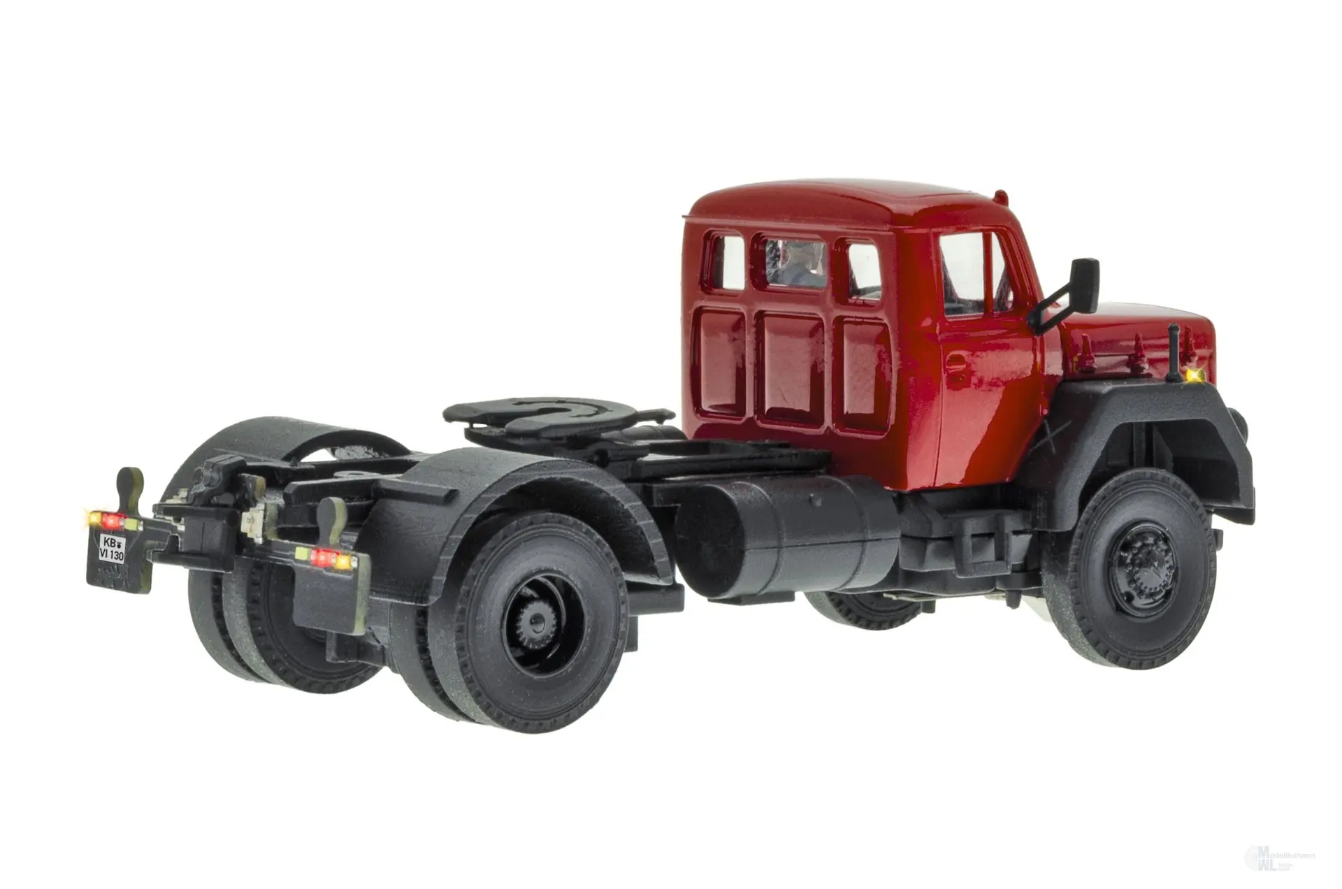 Viessmann 8130 - CarMotion Magirus Deutz 2-achs Sattelzugmaschine rot Basis H0 1:87