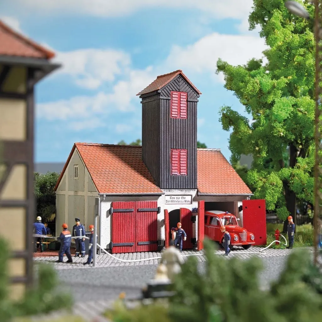 Busch 1660 - Feuehrwehrgebäude H0 1:87