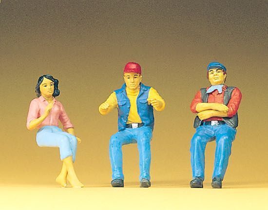 Preiser 57001 - Sitzende Lkw-Fahrer 1:24