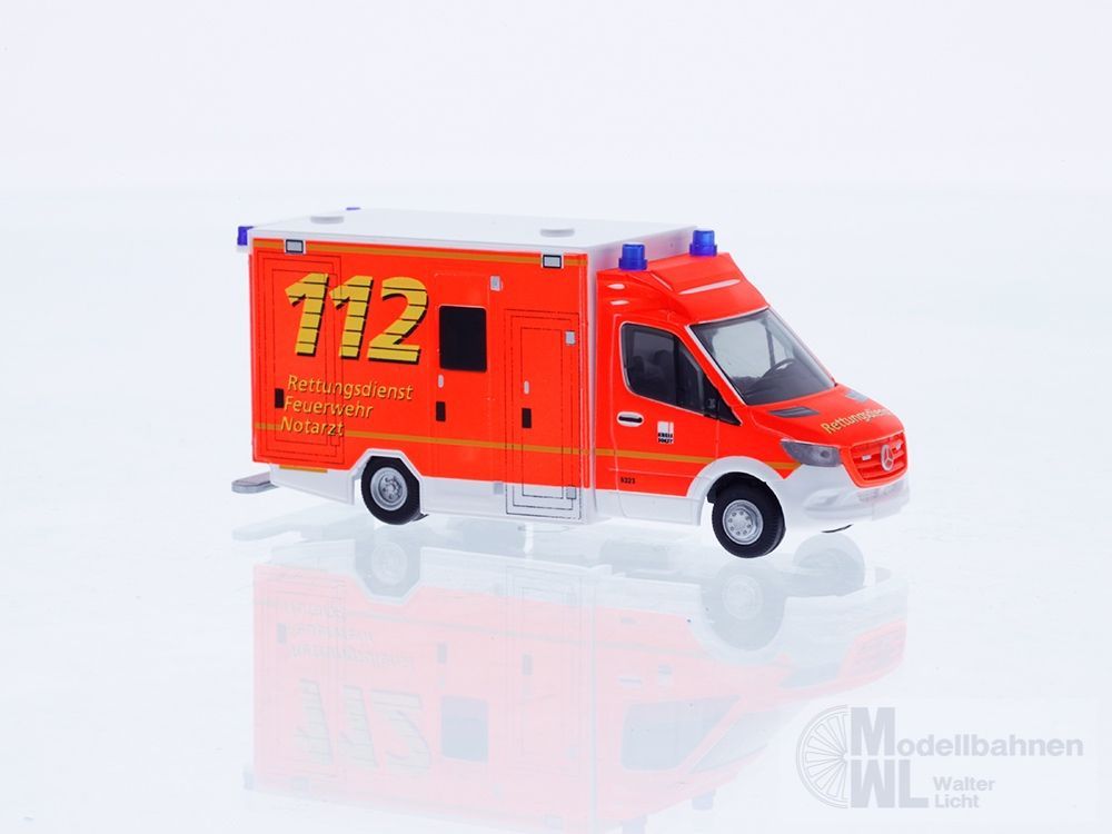 Rietze 76150 - Mercedes-Benz GSF RTW ´18 Rettungdienst Soest H0 1:87