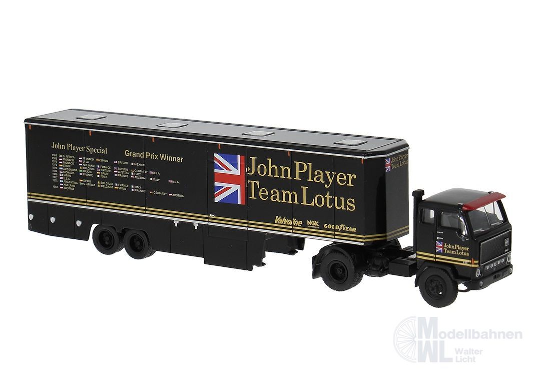 Brekina 85689 - Volvo F89 Renntransporter historisches Lotus-Teams 90er-Jahre H0 1:87