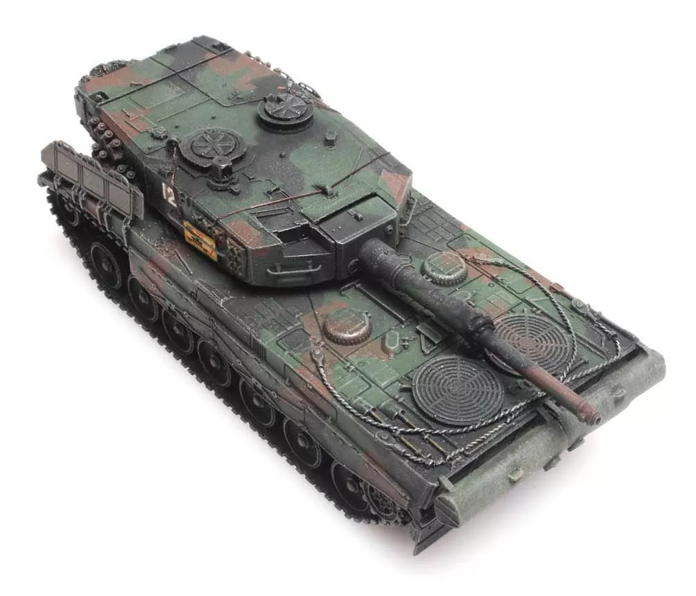 ARTITEC b.v. 6870119 - Panzer Pz 87 / Leopard 2A4 Schweiz train load H0 1:87