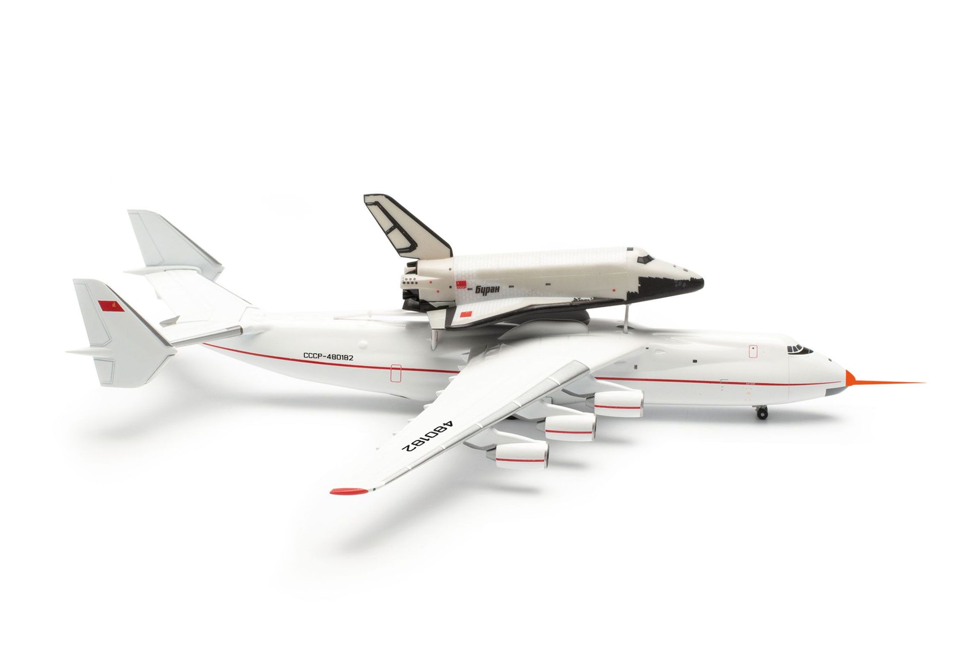 Herpa 562874 - AN-225 Mriya&Buran with probe 1:400