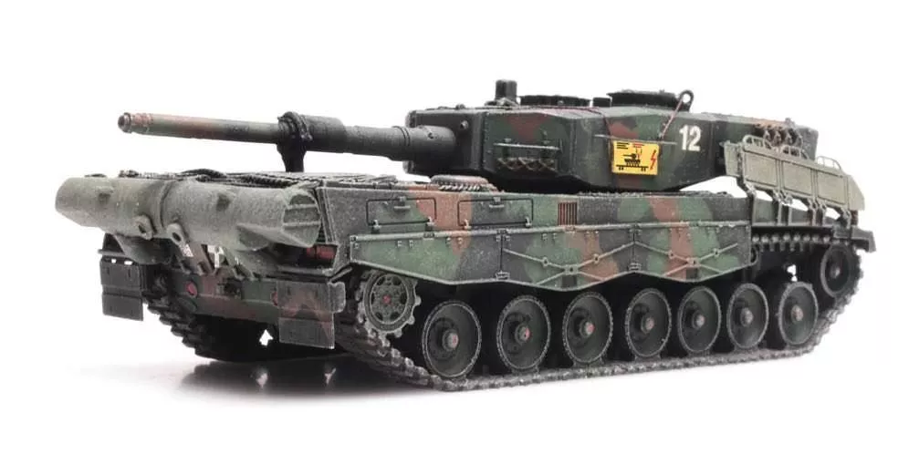 ARTITEC b.v. 6870119 - Panzer Pz 87 / Leopard 2A4 Schweiz train load H0 1:87