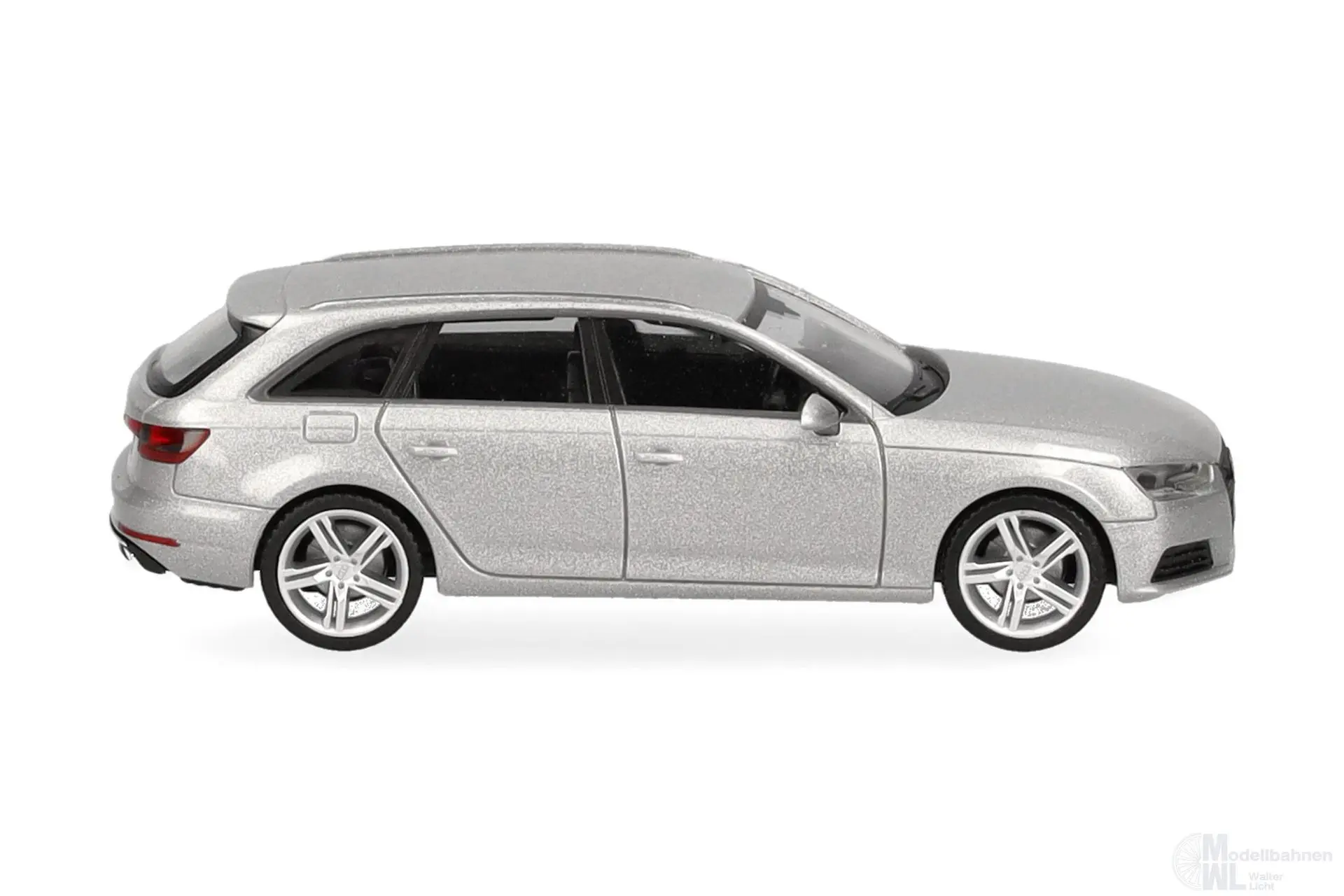 Herpa 038577-005 - Audi A4 Avant eissilber H0 1:87