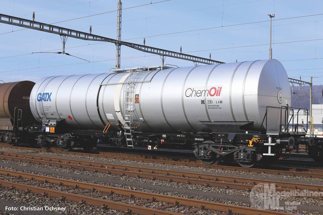 Piko 24624 - Chemiekesselwagen Chemoil Ep.VI H0/GL Piko 24624 - Chemiekesselwagen Chemoil Ep.VI H0/GL