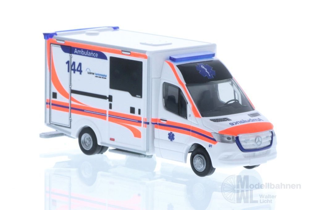 Rietze 76105 - Mercedes-Benz WAS RTW ´18 Ambulance Kantonsspital Luzern (CH) H0 1:87