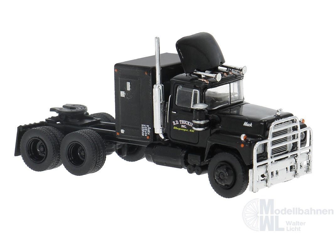 Brekina 85800 - Mack RS 700 schwarz 1966 H0 1:87 Brekina 85800 - Mack RS 700 schwarz 1966 H0 1:87