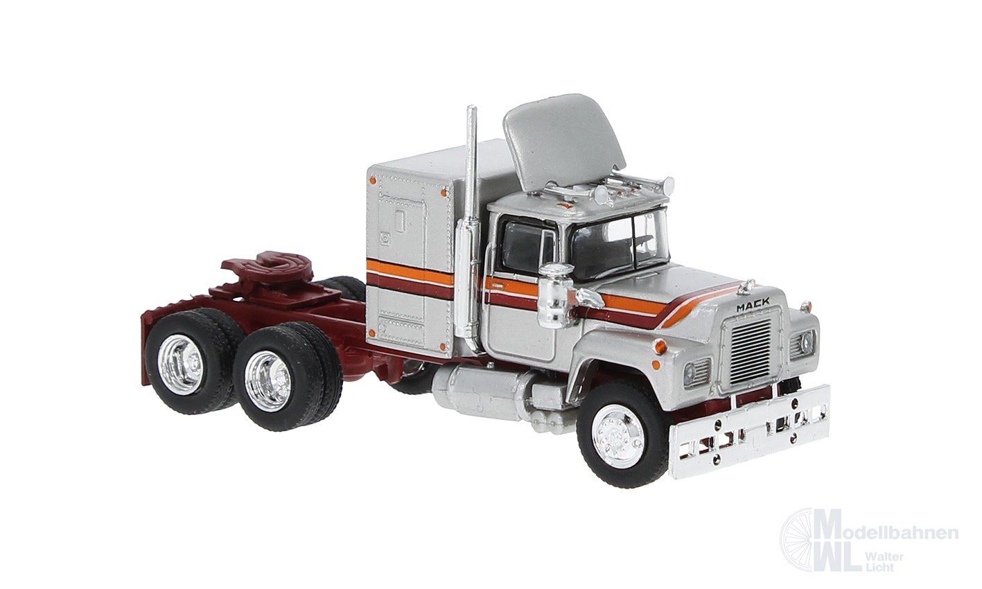 Brekina 85806 - Mack RS 700 silver H0 1:87