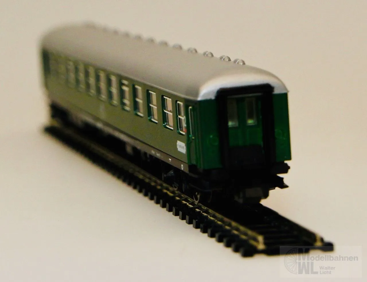 Fleischmann 8111 - FLEISCHMANN - Abteilwagen DB Ep.IV 2.Kl. Büm 234 N 1:160
