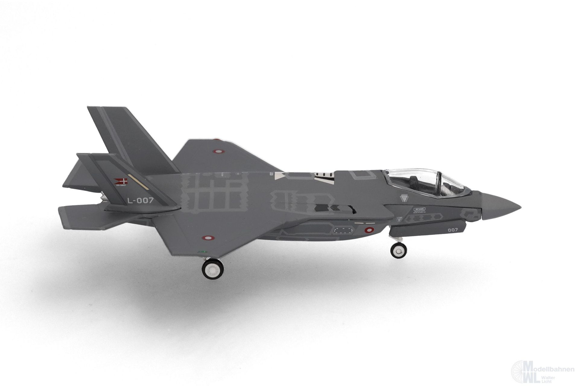 Herpa 573603 - F-35A Danish AF Esk 727 H0 1:200