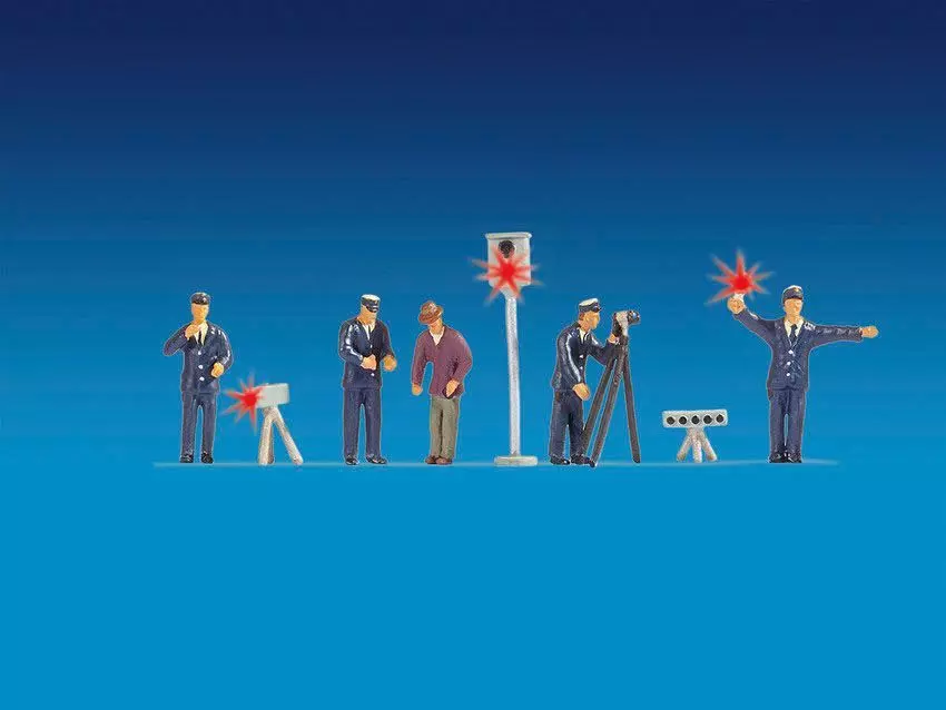 Noch 17553 - Polizisten Deutschland beleuchtet blau H0 1:87