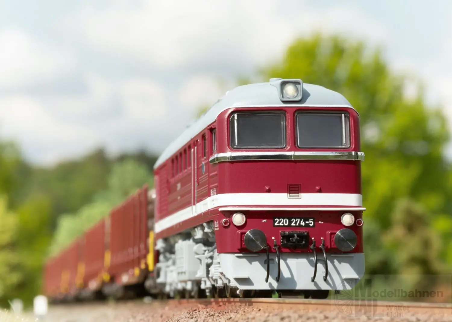 Märklin 39201 - Diesellok BR 220 DB Ep.V H0/WS Sound