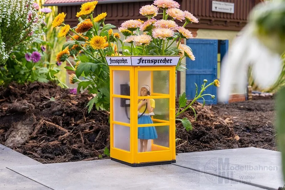 Pola 333231 - Telefonzelle mit Figur LGB 1:22,5