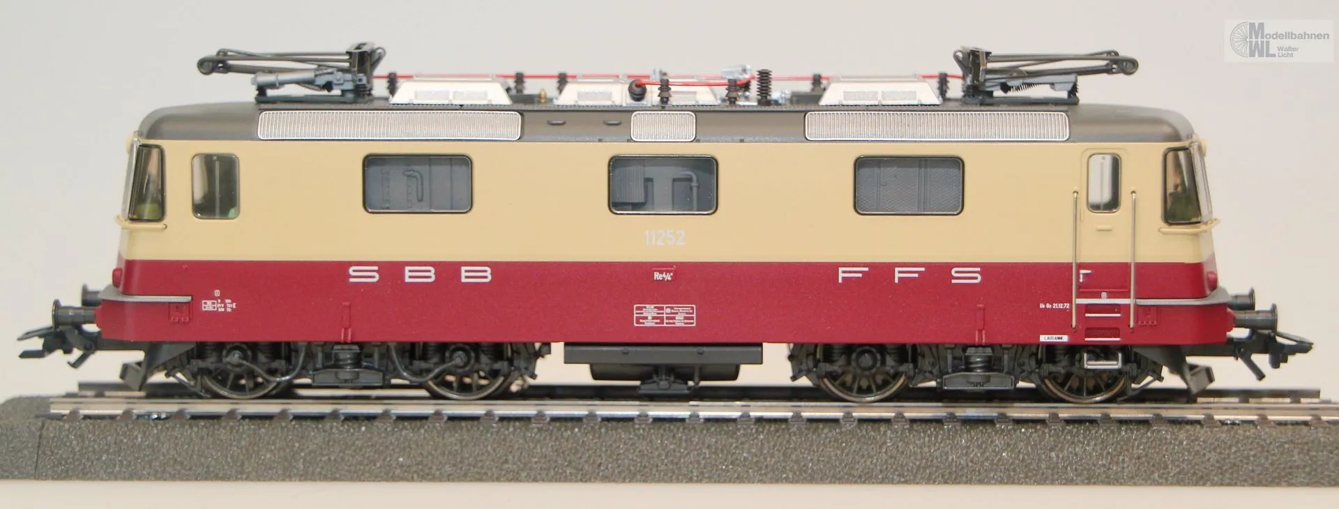 Märklin 37349 - MÄRKLIN - MHI Elektrolok Re 4/4 II SBB TEE Ep.IV H0/WS Sound mfx